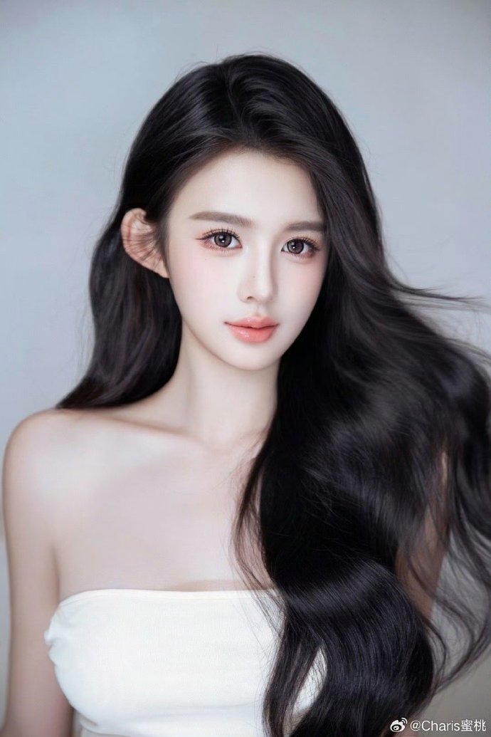 葬送的芙莉莲 海报