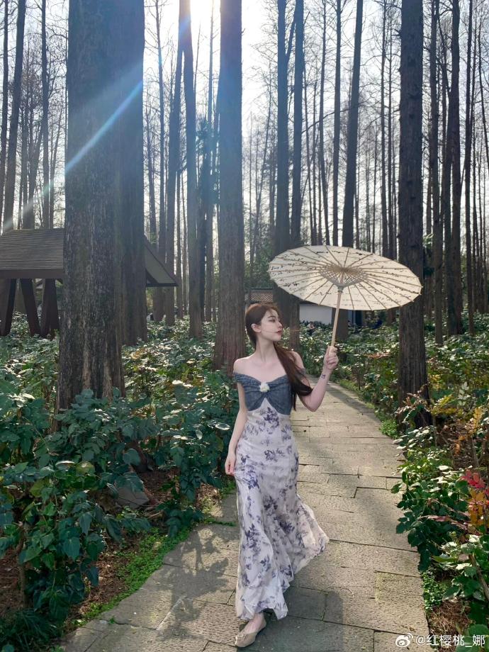 《百花杀》皇子团颜值爆表，身高统一180cm以上，叶祖新最矮，徐正溪第二